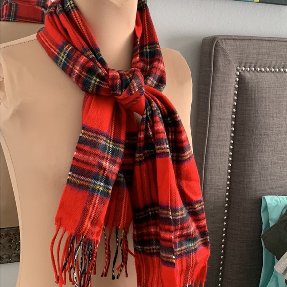 CHRISTIAN DIOR VINTAGE RED BLACK PLAID CLASSIC SCARF 10X48 INCHES WITH FRINGE. - Picture 2 of 4